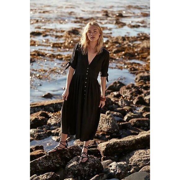 NWT FREE PEOPLE LOVE OF MY LIFE MIDI DRESS IN BLACK - Picture 1 of 4
